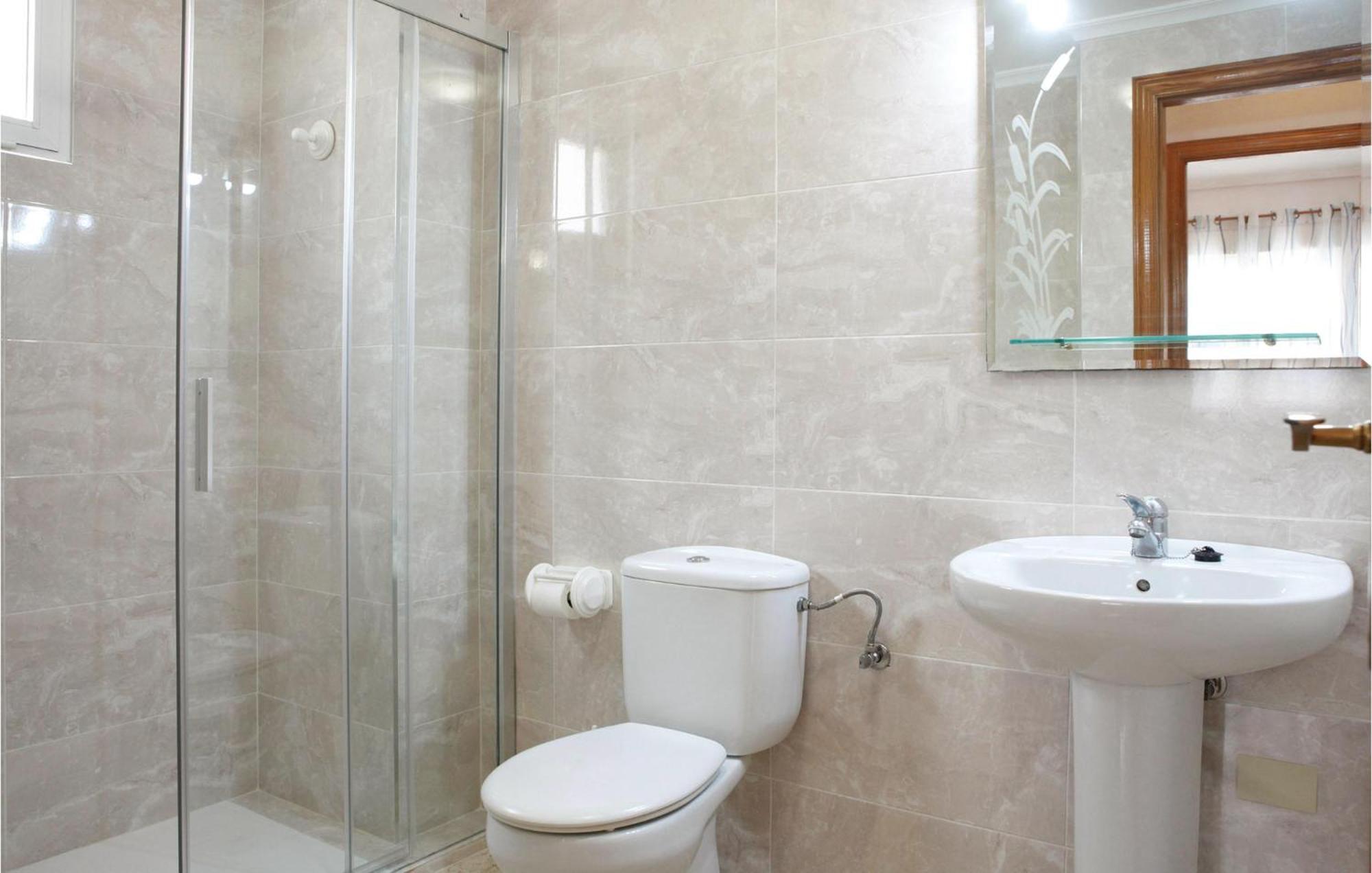 1 Bedroom Nice Apartment In Los Arenales Del Sol Ngoại thất bức ảnh