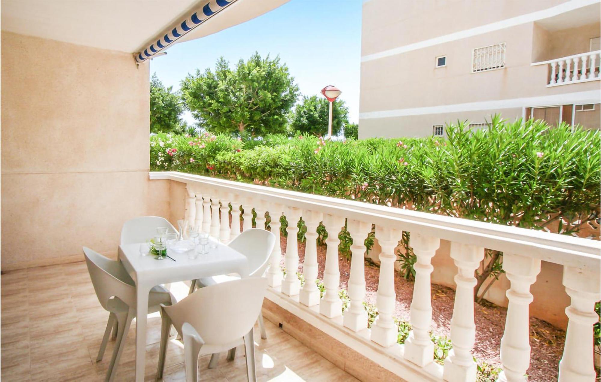 1 Bedroom Nice Apartment In Los Arenales Del Sol Ngoại thất bức ảnh